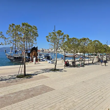 Apartman In With Sea View 296