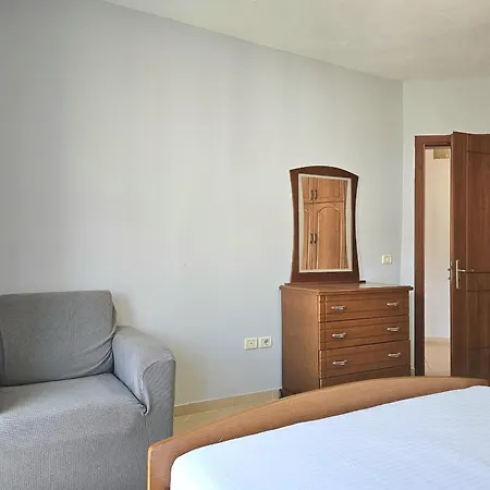 In With Sea View 296 Apartament Saranda